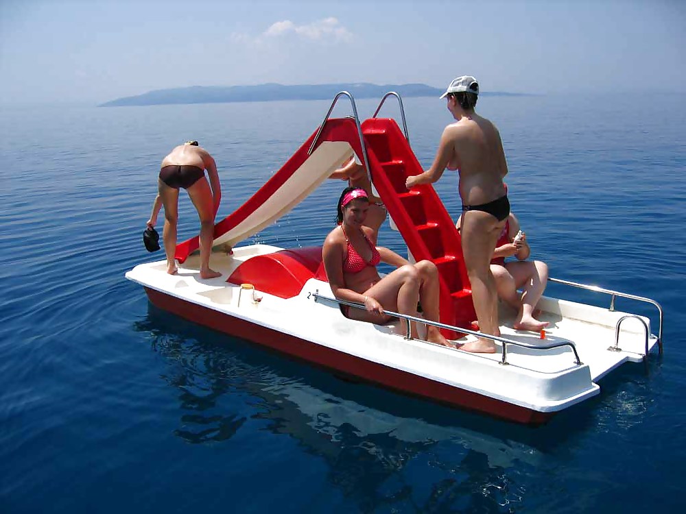 The beach 187 adult photos