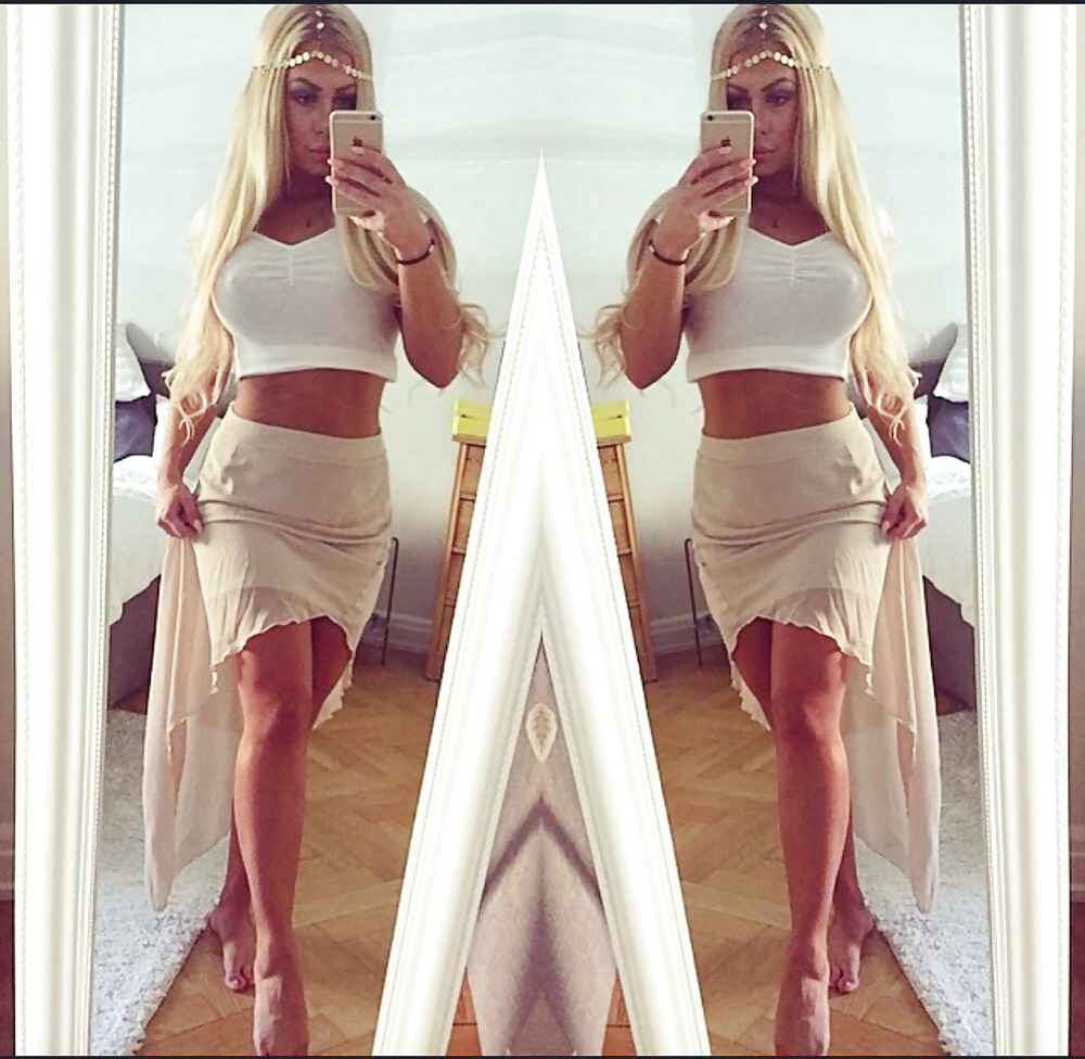 Another hot mom trans 2 adult photos