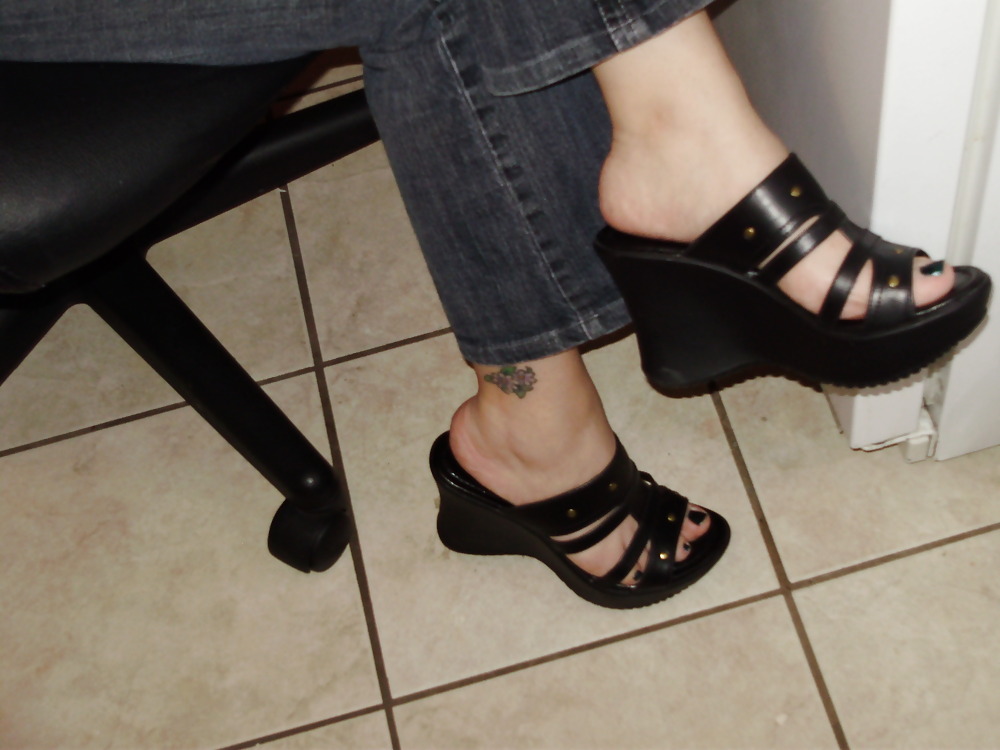smell my feet adult photos