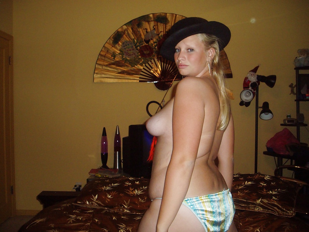 cute blonde ash posing adult photos