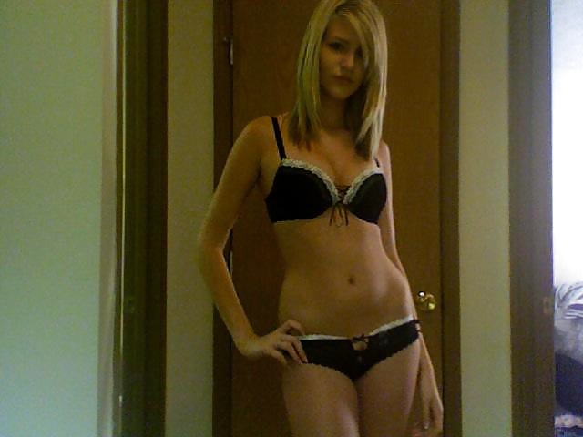 Me in sexy black bra and panties :) xx adult photos