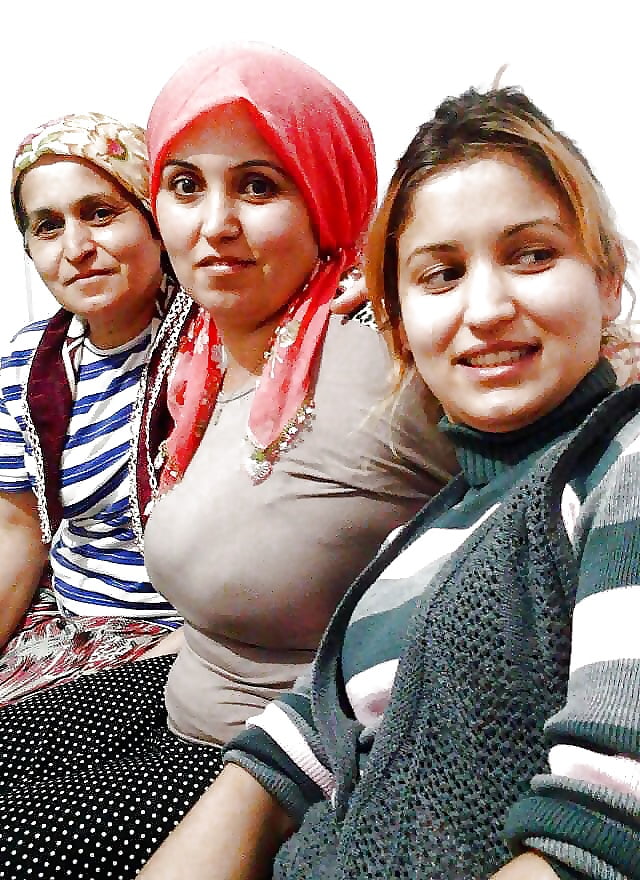 hijab turkish babes (feets and heels) adult photos