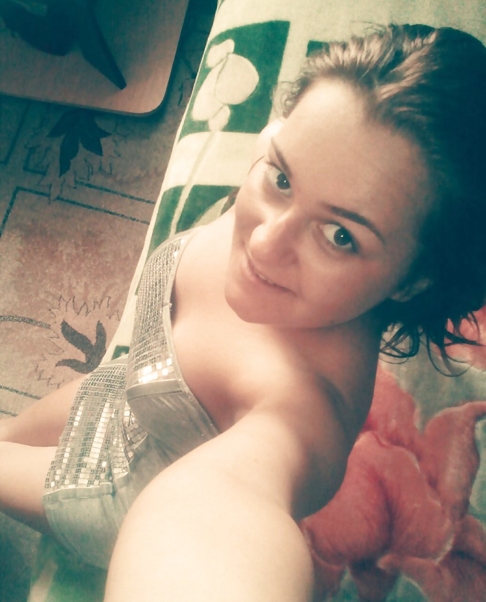 18yo Romanian self pussy, ass and tits pt2 adult photos