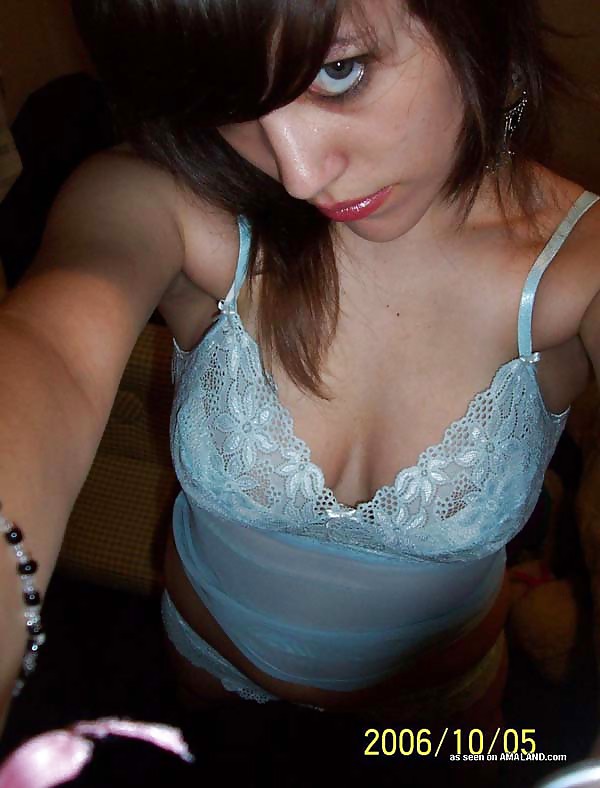 Emo Chicks adult photos