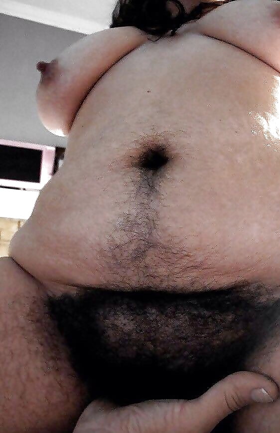 Older Hairy Pussy Lips.
