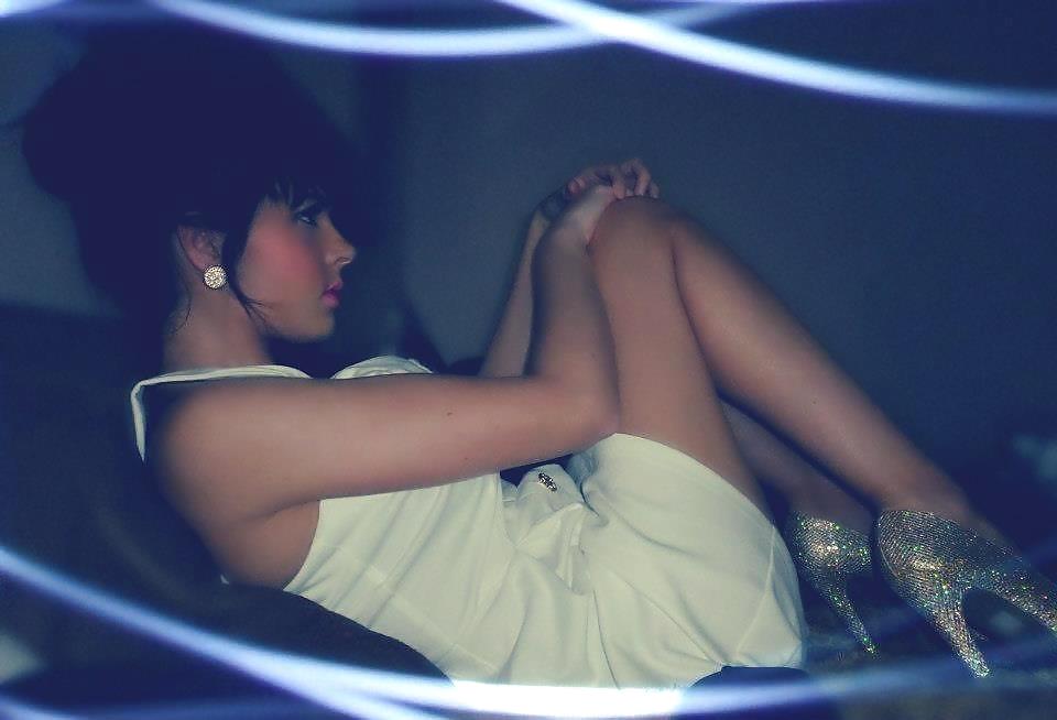 MAMITAS II adult photos