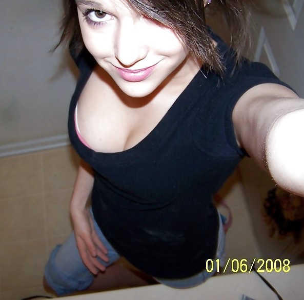 SELFIE 1 -bymn adult photos