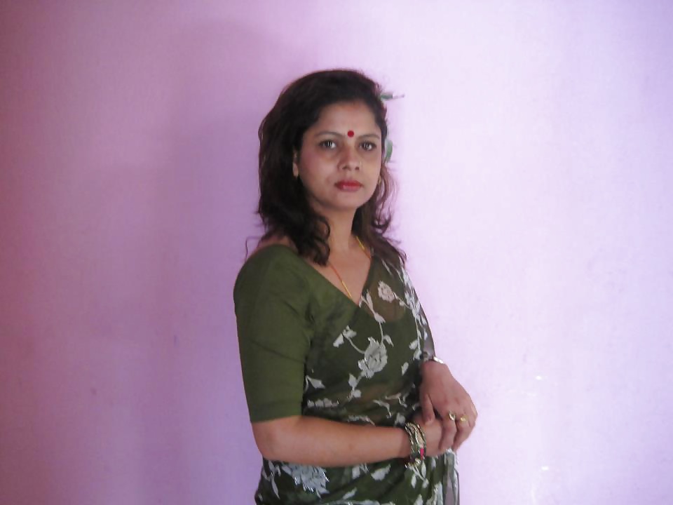 Mrs Aryal - hot nepali wife for cock adult photos