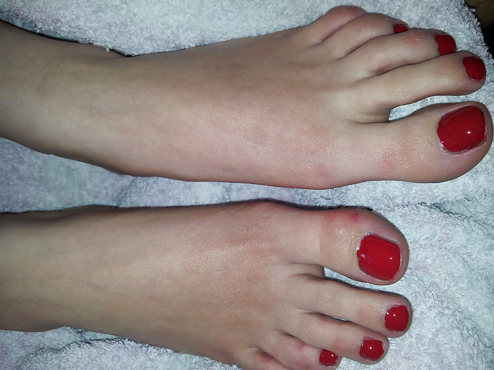 Wifes sexy polish red toe nails feet 2 adult photos