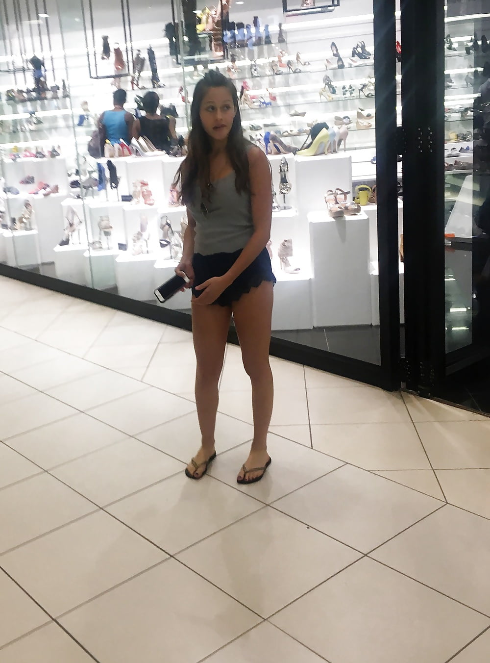 Hot teen mall slut in tiny shorts and not her mom adult photos