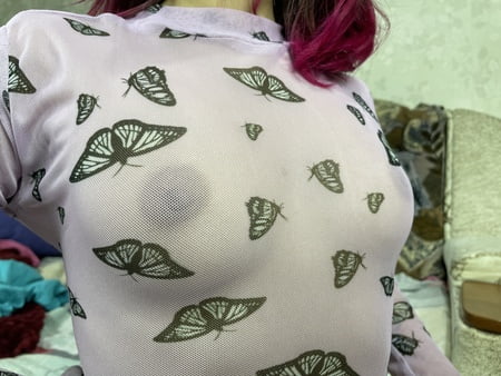 photos of my pretty ass and my small sweet boobs         