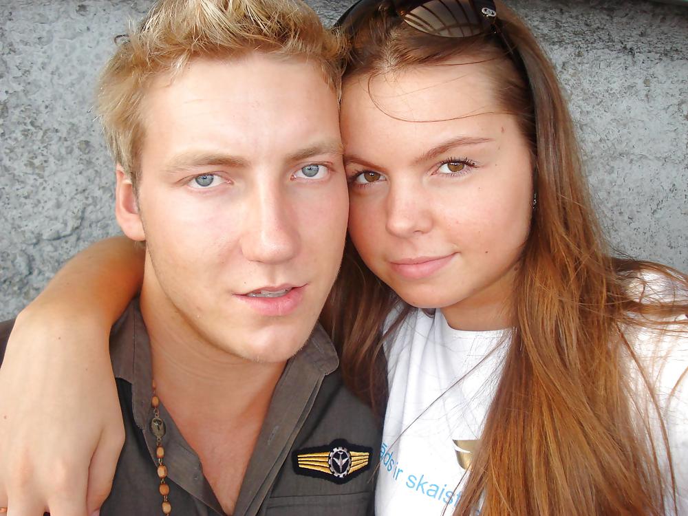 Couple 002 adult photos