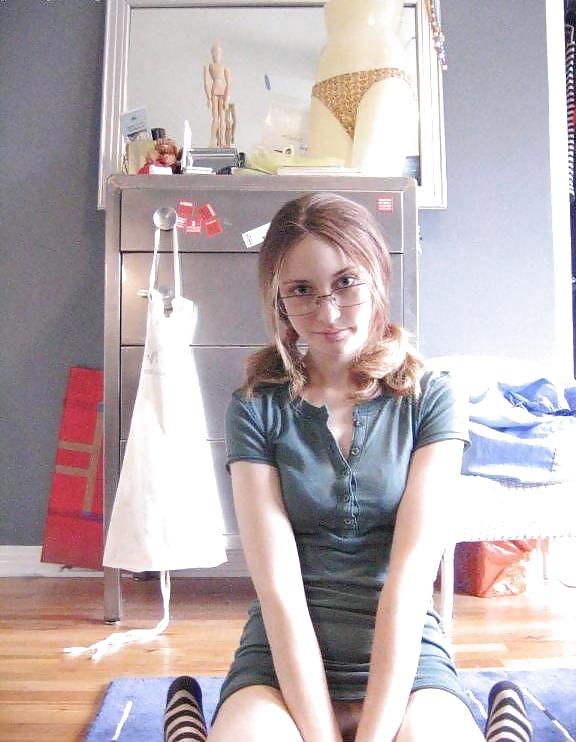 Elodie adult photos