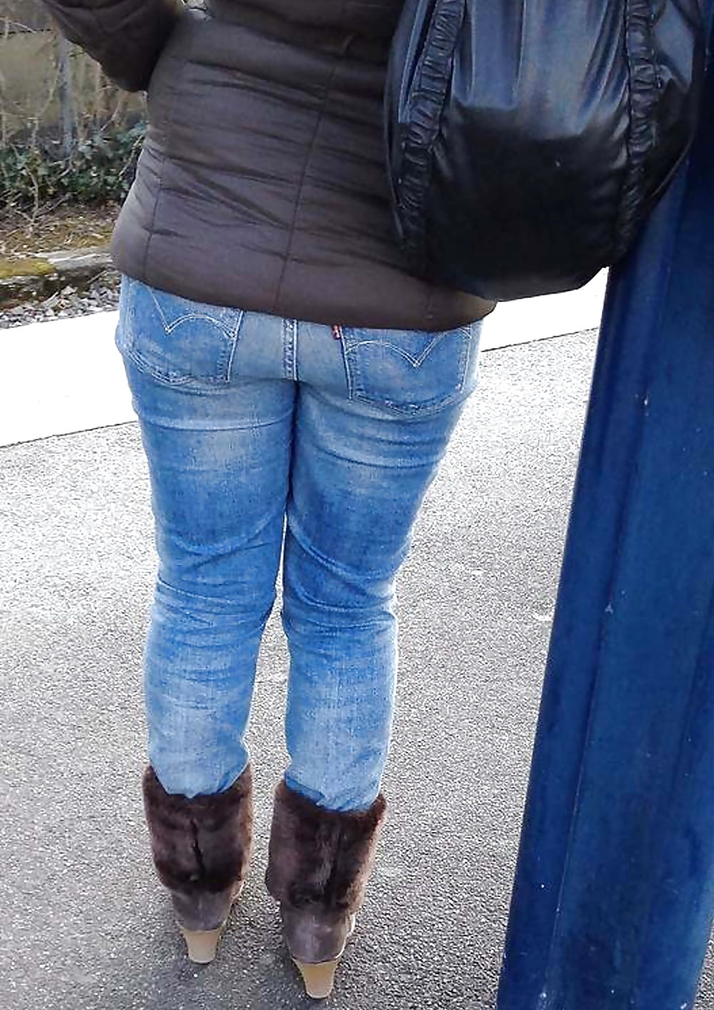 Publlic Pics 2018 adult photos