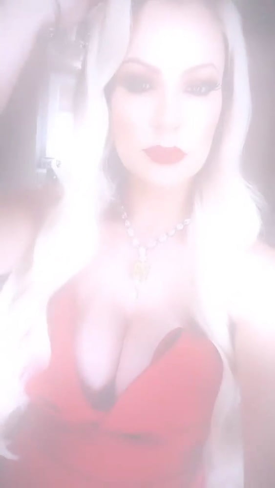 Maryse Ouellet Mizanin red dress big boobs cleavage- 9 Pics