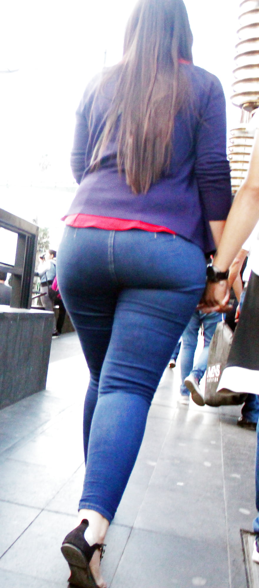 Voyeur 9 adult photos