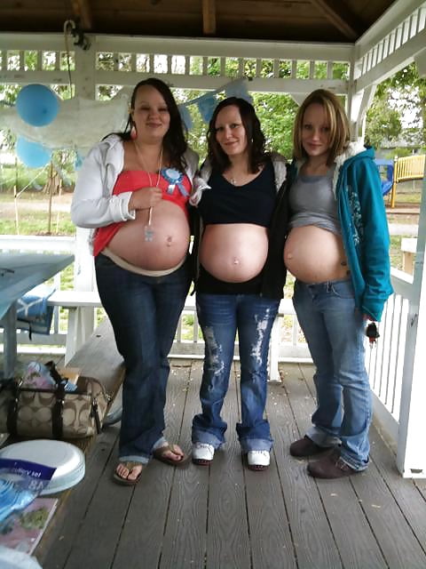 Cute Pregnant Teens adult photos