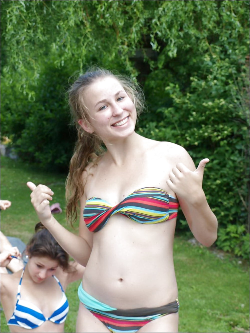 JE PEUX PAS : J'AI PISCINE ! 13 adult photos