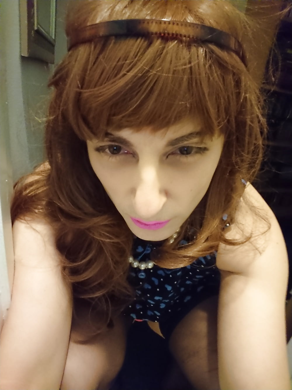 24-02-2018 adult photos