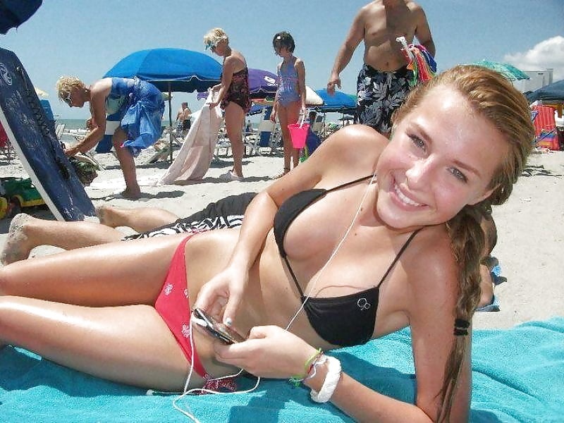 a la plage 01 adult photos