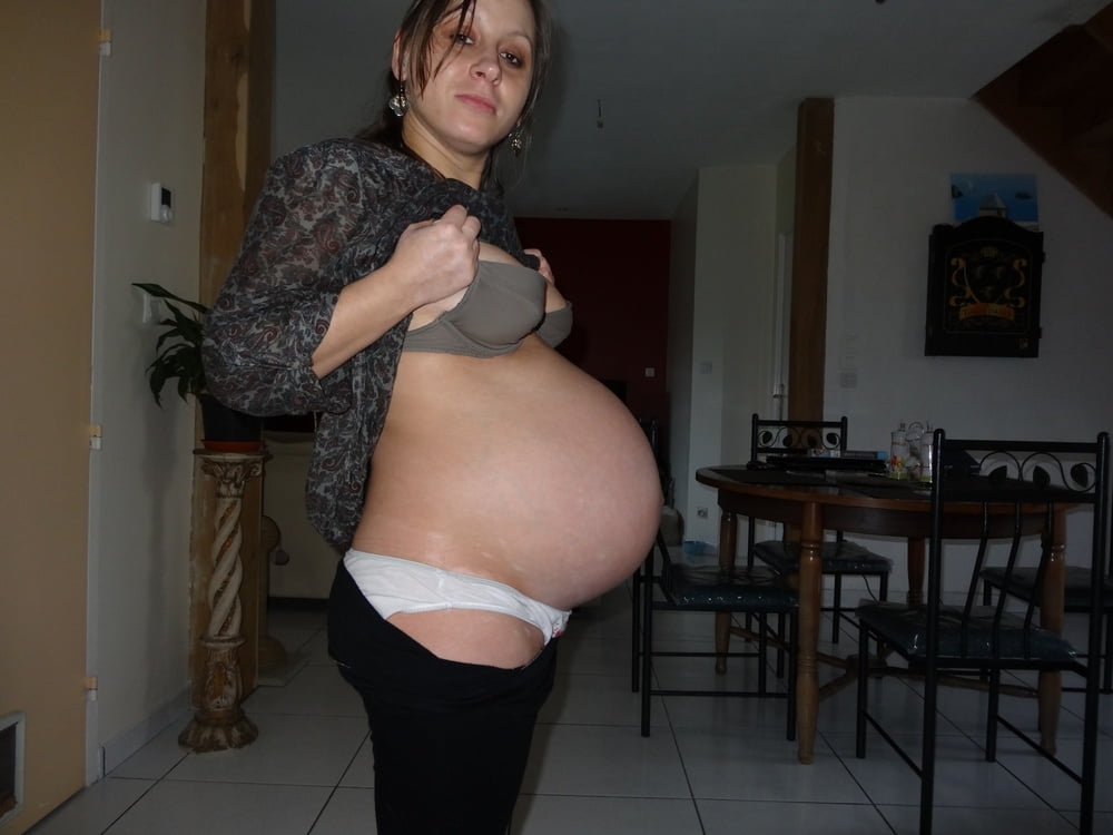 French Brunette MILF to be - 214 Photos 
