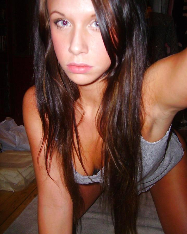 Amazing EyEz adult photos