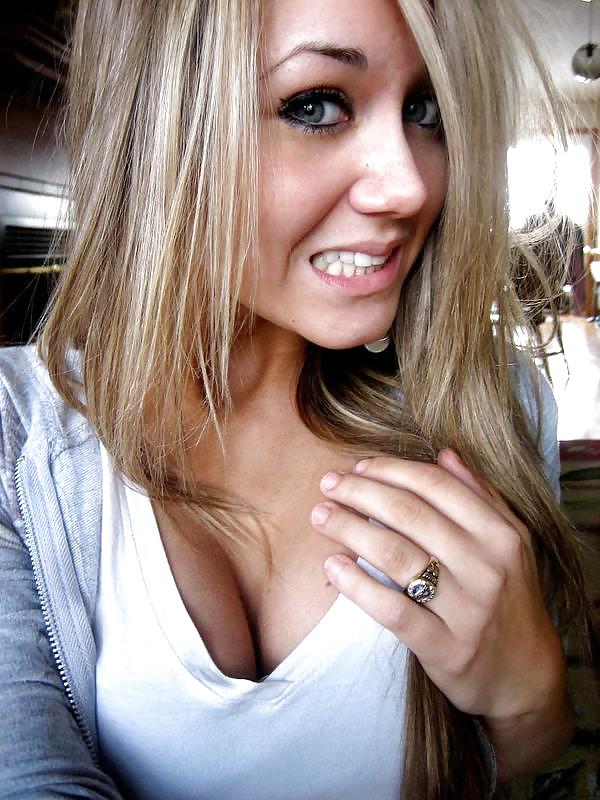 Sexy Teen Pictures & Self SHots 12 adult photos