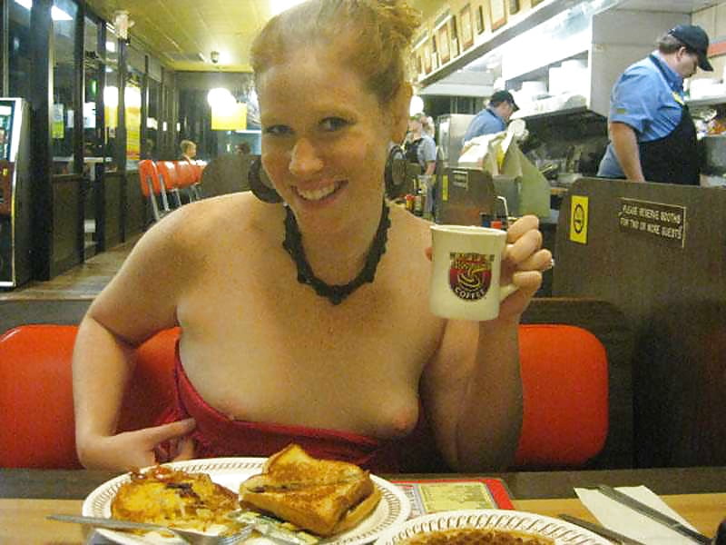 Amateur Sluts Public Flashing! - vol 4! adult photos
