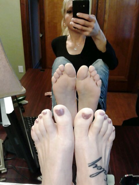 foot fetishism vol.3 adult photos