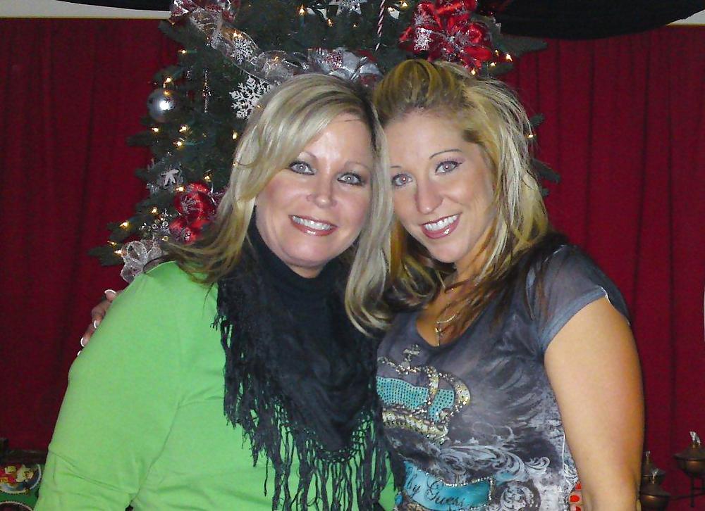 Yumi Yumi adult photos