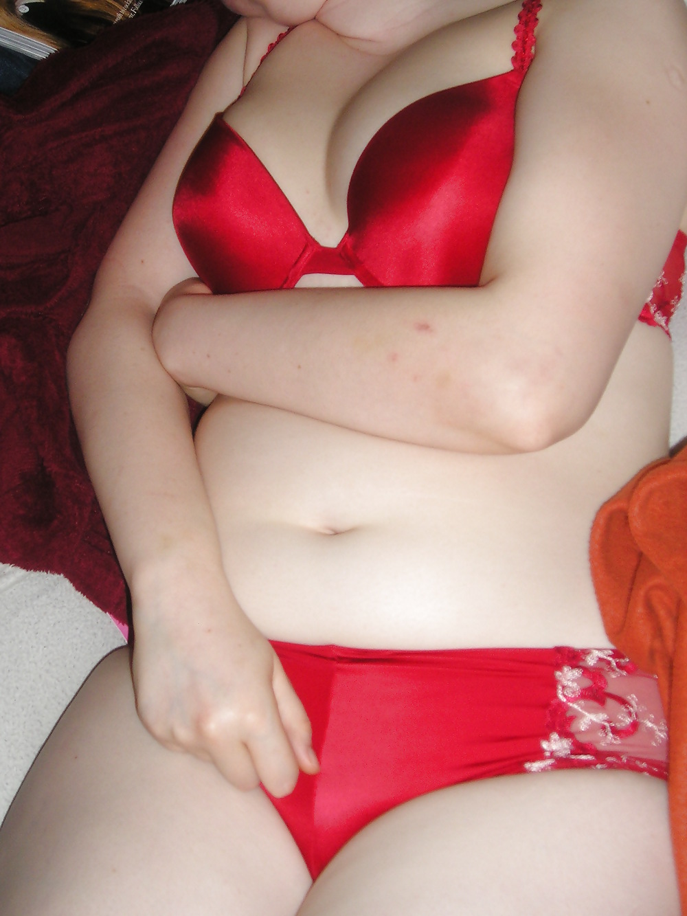 Red undies and totally naked adult photos