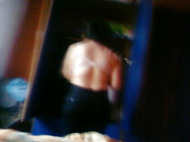 Turkish Neslihan Candid adult photos