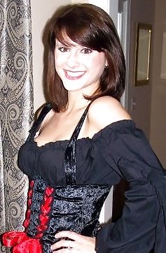 Ex-Girlfriend in Pirate Costume adult photos