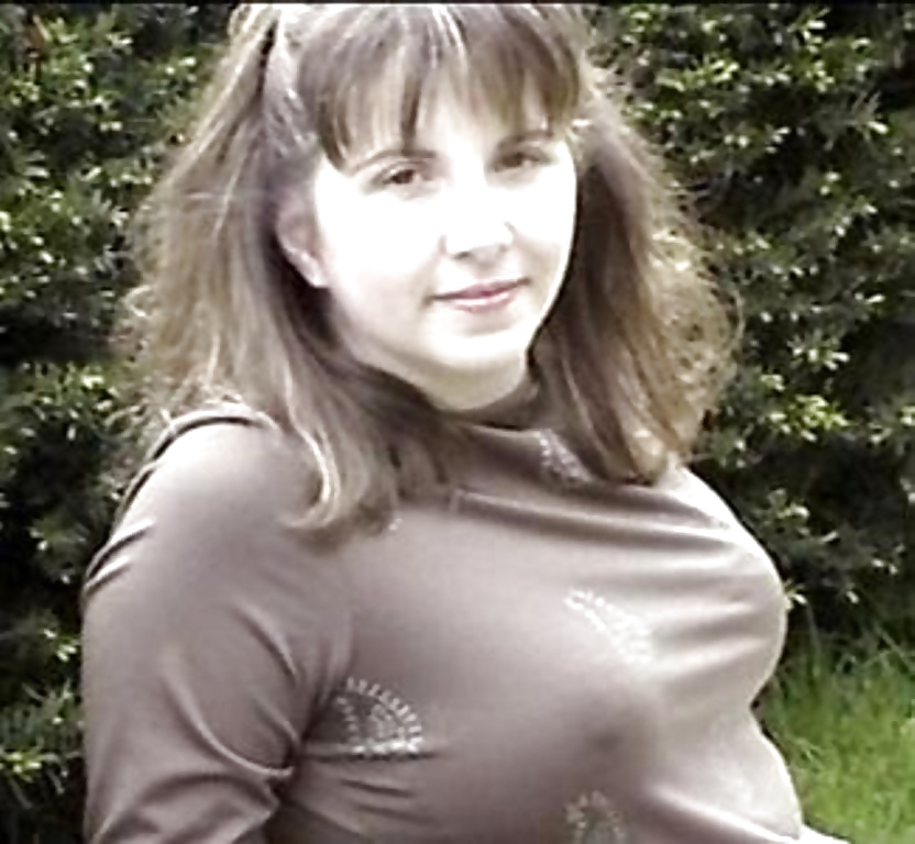 Wanda, a Sexy American Mom adult photos