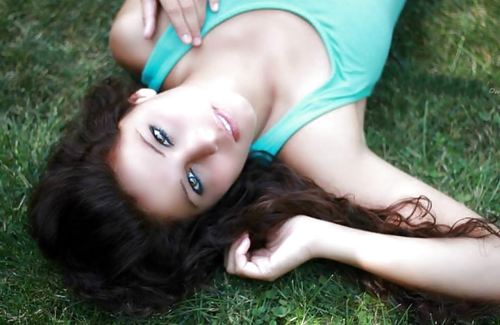 hot girls 15 adult photos