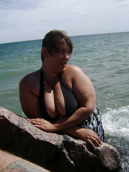 Starr L - Posing at the beach adult photos