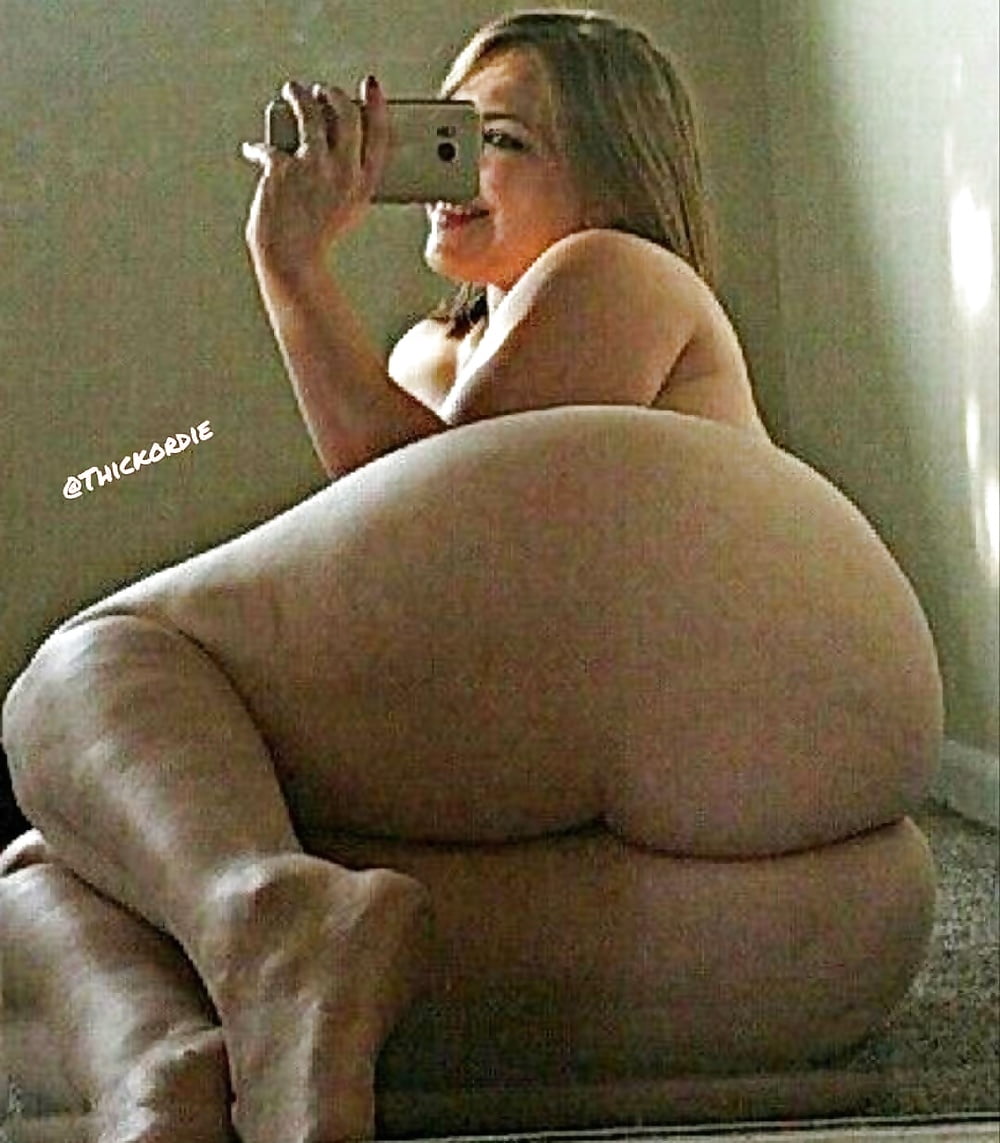 Round big asses amateur adult photos