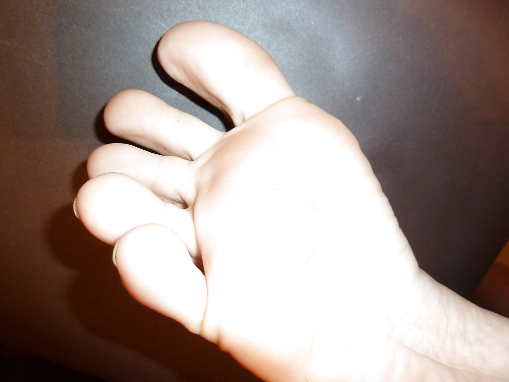 stinky toes adult photos