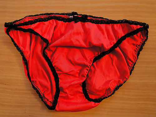 Panties from a friend - red adult photos