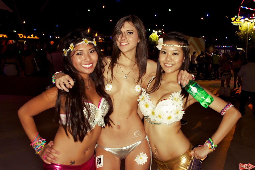 Which sluts do you choose? adult photos