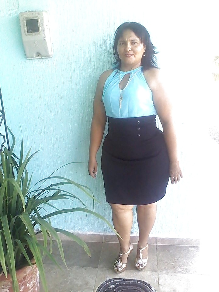 Nalgona y caderona (Pamela) adult photos