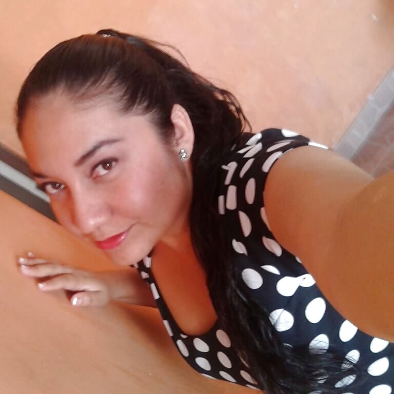 Mujer madura posando adult photos