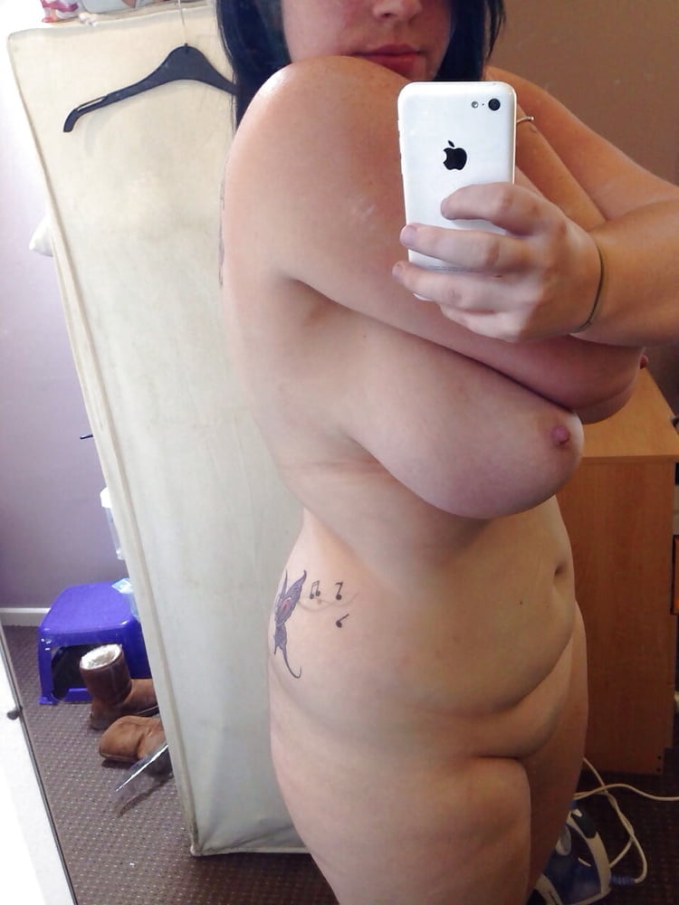 Amateur chubby Jenny with HUGE tits - 32 Photos 