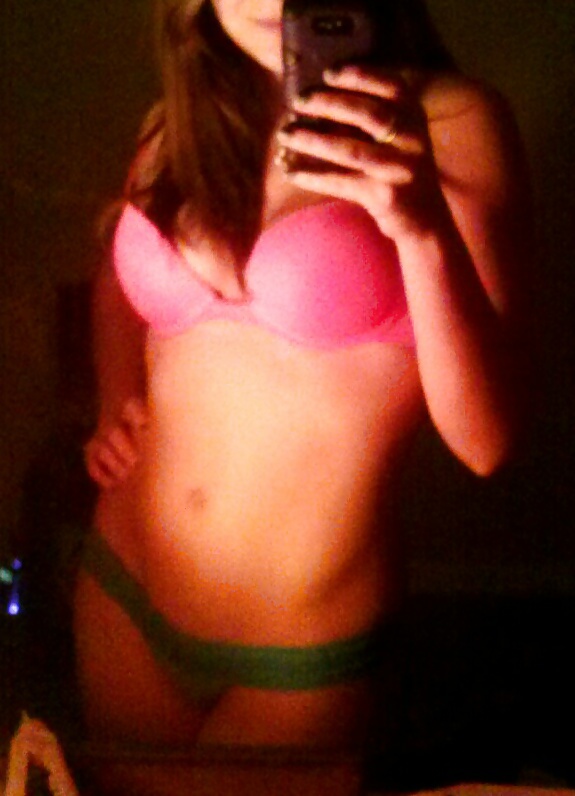 Random Selfies adult photos