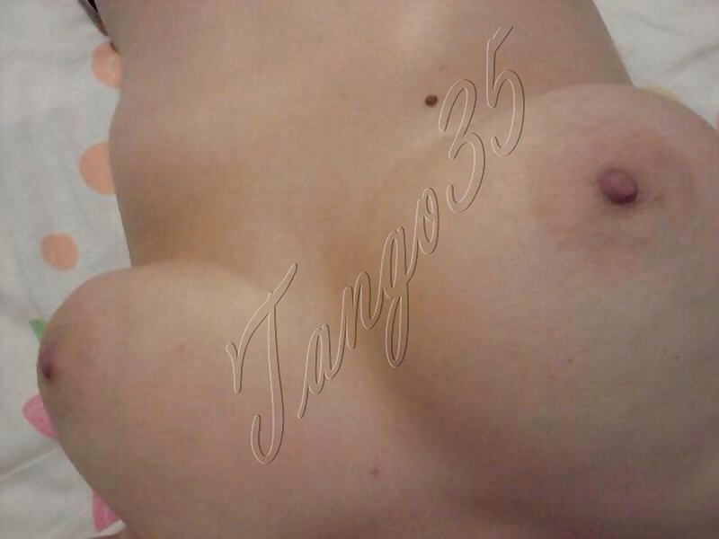 Turkish Slut Ozlem adult photos