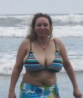 bigger ladies look great in bikinis too! adult photos