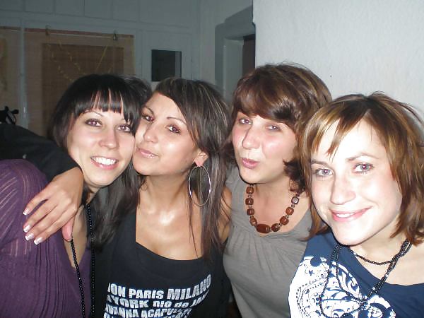 Welche ist geiler (Which one is hotter) 3 ? adult photos