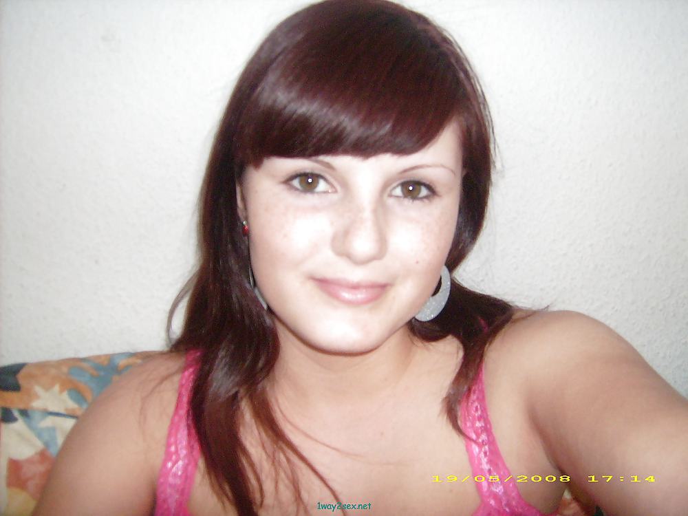 WER KENNT SIE ODER HAT MEHR? 19J. Erfurt Katrin adult photos