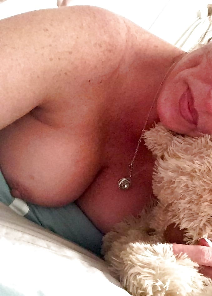 Sweet Melissa's Tits adult photos