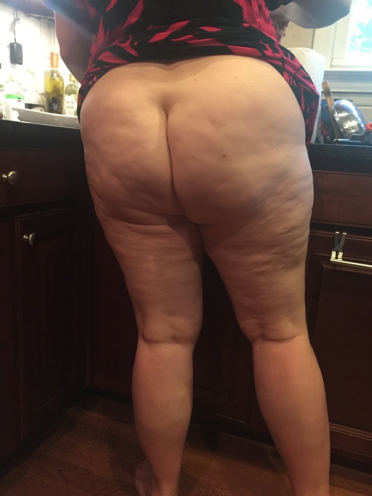 Huge BBW Asses 11.5 - 59 Photos 